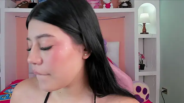 Snapshot of foxy_vera chatting on February 10, 2026, 11:14 am foxy vera online show from February 10, 2026, 11:14 am