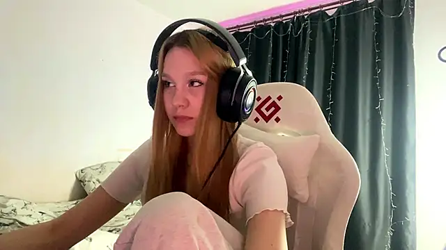 axin burnell online show from April 11, 2026, 5:17 pm