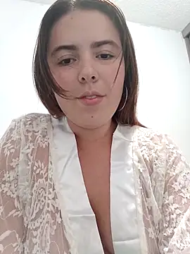 Snapshot of lyss_muller chatting on June 4, 2026, 1:33 am lyss muller online show from June 4, 2026, 1:33 am
