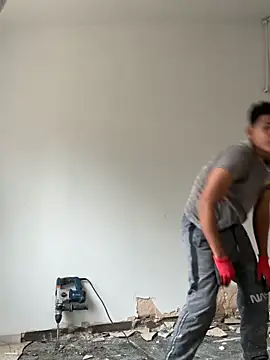 Snapshot of DavShi chatting on February 4, 2026, 11:49 am DavShi online show from February 4, 2026, 11:49 am