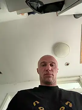Snapshot of michaarMichaels chatting on May 3, 2026, 6:52 am michaarMichaels online show from May 3, 2026, 6:52 am