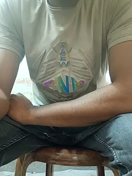 rubitrides11 online show from February 15, 2026, 5:37 am