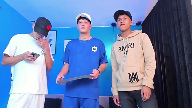 Snapshot of KingOfHeavens_2 chatting on February 23, 2026, 8:28 pm KingOfHeavens 2 online show from February 23, 2026, 8:28 pm