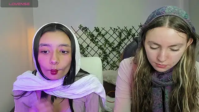 Snapshot of nana__rousse chatting on February 3, 2026, 11:10 pm nana rousse online show from February 3, 2026, 11:10 pm