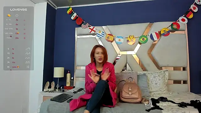 Sara Evaanns online show from June 20, 2026, 12:30 pm