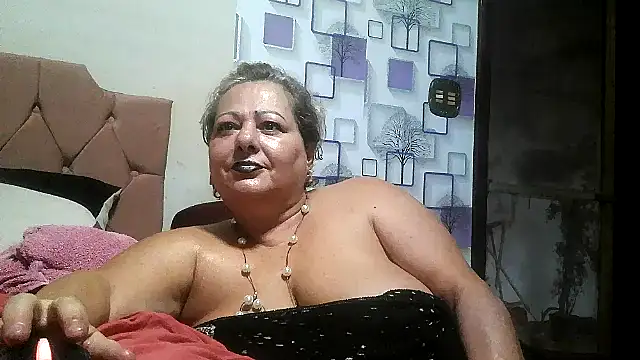 bialoba7 online show from February 1, 2026, 9:35 pm