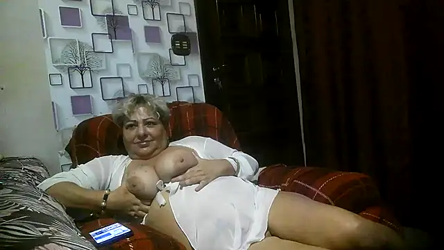 bialoba7 online show from July 23, 2026, 1:58 am