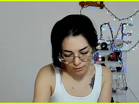 emacandy online show from February 25, 2026, 10:14 am