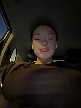 Snapshot of CityLynx chatting on February 21, 2026, 3:46 pm CityLynx online show from February 21, 2026, 3:46 pm