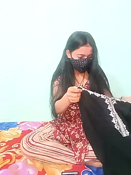 18 year old girl online show from March 30, 2026, 3:29 am