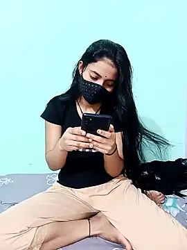 Snapshot of 18_year_old_girl chatting on April 22, 2026, 3:20 am 18 year old girl online show from April 22, 2026, 3:20 am