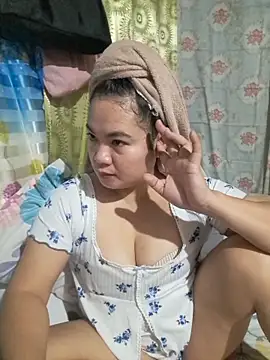 Snapshot of Zyramae_25 chatting on February 10, 2026, 8:07 am Zyramae 25 online show from February 10, 2026, 8:07 am