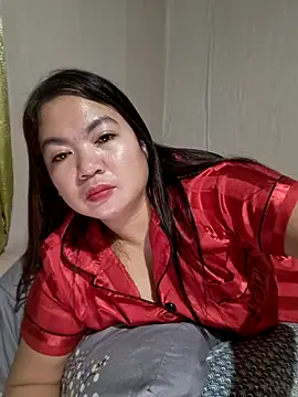 Snapshot of Zyramae_25 chatting on March 26, 2026, 6:35 pm Zyramae 25 online show from March 26, 2026, 6:35 pm