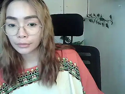 sangkissed92 online show from March 26, 2026, 5:02 am