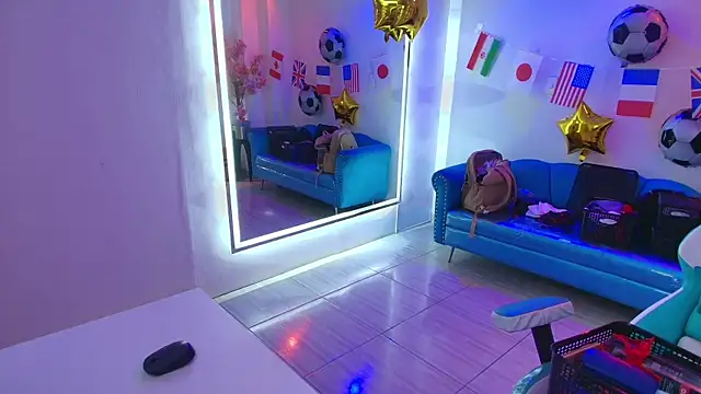 Snapshot of Madame_scarlett chatting on June 15, 2026, 11:34 am Madame scarlett online show from June 15, 2026, 11:34 am