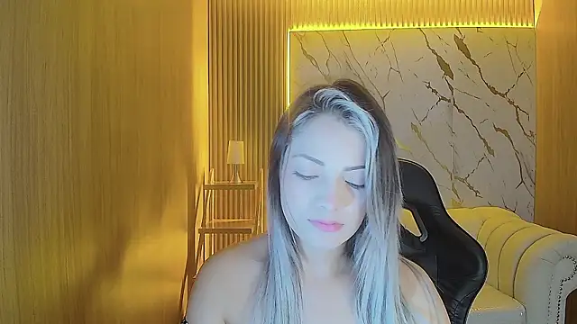 sofia nova tf online show from February 7, 2026, 1:37 pm