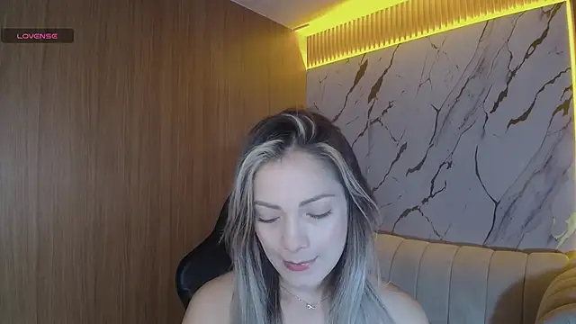 sofia nova tf online show from February 12, 2026, 2:01 pm