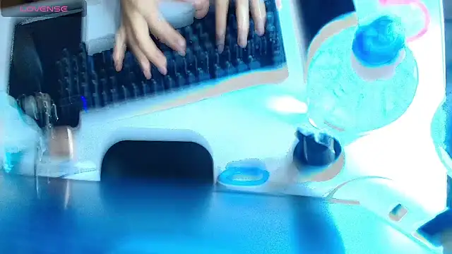 sofia nova tf online show from February 25, 2026, 1:21 pm