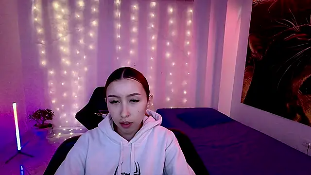 RoseSinsDonViktor online show from March 25, 2026, 11:27 am