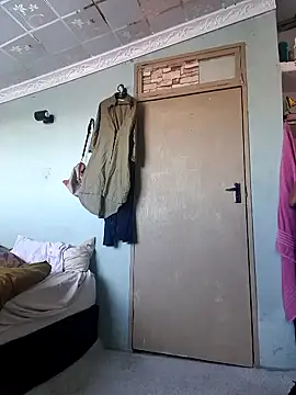 sexykajol2001 online show from April 25, 2026, 6:05 am