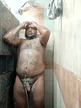 Snapshot of lu123456ch chatting on February 3, 2026, 1:04 am lu123456ch online show from February 3, 2026, 1:04 am