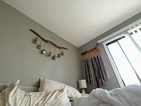 Sexysanka online show from February 16, 2026, 10:39 pm