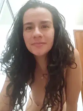 Snapshot of _ChloeRed chatting on May 13, 2026, 4:59 pm ChloeRed online show from May 13, 2026, 4:59 pm