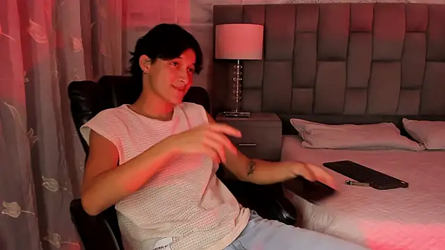 Snapshot of SalvatoreBenford chatting on February 6, 2026, 3:11 am SalvatoreBenford online show from February 6, 2026, 3:11 am