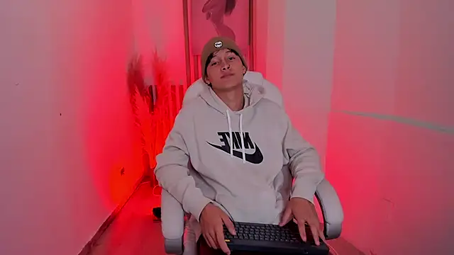 Snapshot of SalvatoreBenford chatting on February 26, 2026, 8:30 pm SalvatoreBenford online show from February 26, 2026, 8:30 pm