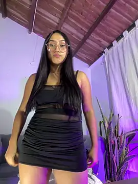 Snapshot of camila_wood chatting on May 25, 2026, 11:44 pm camila wood online show from May 25, 2026, 11:44 pm