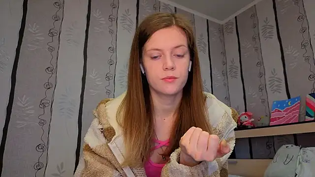 SueFerreyra online show from April 13, 2026, 8:09 am