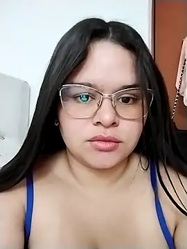 SamanthaStonee online show from February 5, 2026, 1:54 am