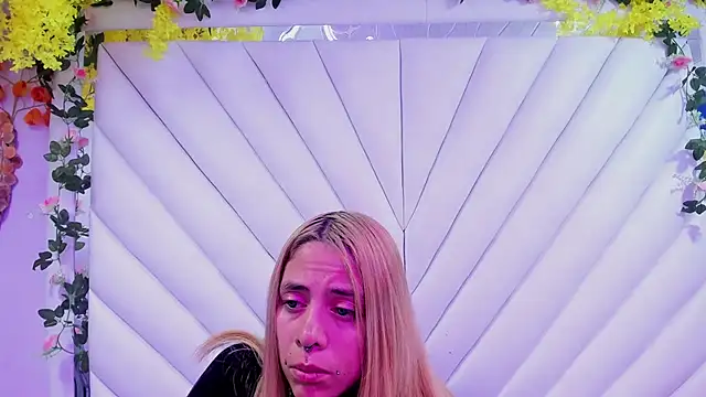 Dakota Angell  online show from February 10, 2026, 2:59 am