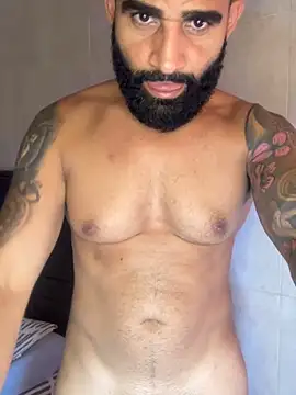 Lucius40 online show from March 22, 2026, 4:05 am