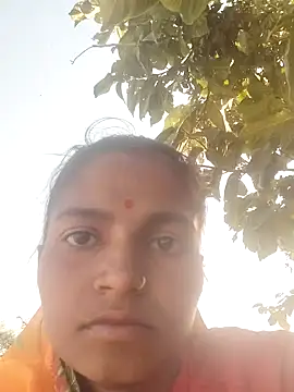 Snapshot of Gungun_thakur chatting on February 8, 2026, 10:40 am Gungun thakur online show from February 8, 2026, 10:40 am