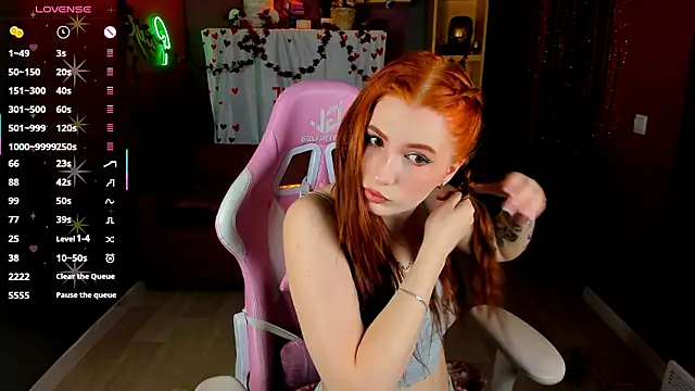 Snapshot of MiraBoom chatting on February 24, 2026, 10:30 pm MiraBoom online show from February 24, 2026, 10:30 pm