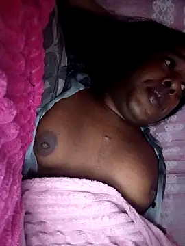 Snapshot of Hellentrans24 chatting on April 1, 2026, 6:58 am Hellentrans24 online show from April 1, 2026, 6:58 am