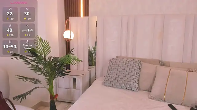 zoe marcus online show from March 30, 2026, 4:24 am