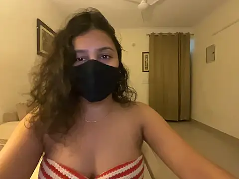 Snapshot of Anna_girl22 chatting on July 18, 2026, 7:39 pm Anna girl22 online show from July 18, 2026, 7:39 pm