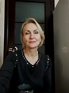 MichelleSolis online show from April 9, 2026, 3:28 pm