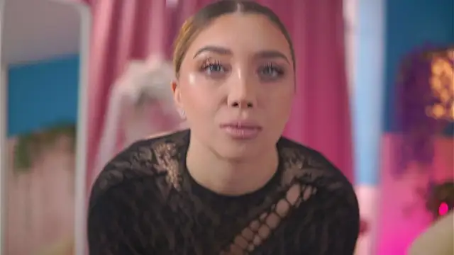 Snapshot of NadyaBlue chatting on February 5, 2026, 10:09 am NadyaBlue online show from February 5, 2026, 10:09 am