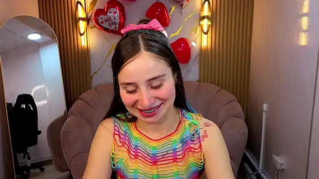 Ariana18 b online show from February 20, 2026, 12:38 pm