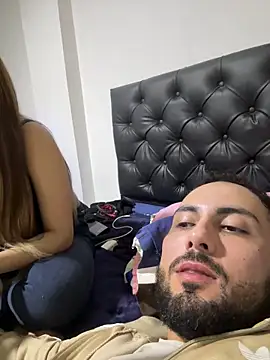 joeandlove online show from February 2, 2026, 2:32 am