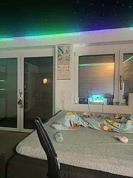 Just-Lilly online show from February 27, 2026, 6:19 pm