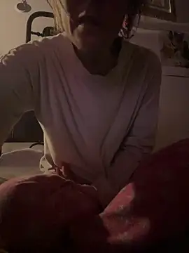 Snapshot of missgirl88 chatting on March 1, 2026, 8:11 pm missgirl88 online show from March 1, 2026, 8:11 pm