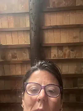 missgirl88 online show from March 15, 2026, 10:10 am