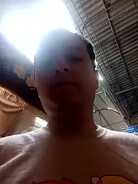 Snapshot of tresporcincoesmimedida chatting on February 7, 2026, 2:32 pm tresporcincoesmimedida online show from February 7, 2026, 2:32 pm