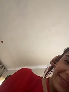 Snapshot of foxxy_and_lion chatting on February 5, 2026, 8:13 pm foxxy and lion online show from February 5, 2026, 8:13 pm