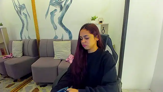 CarolineFyre online show from February 14, 2026, 1:08 pm