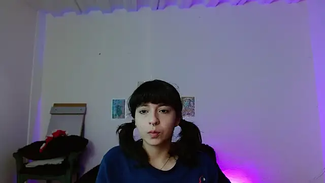 miadavisXXX online show from March 16, 2026, 7:40 pm